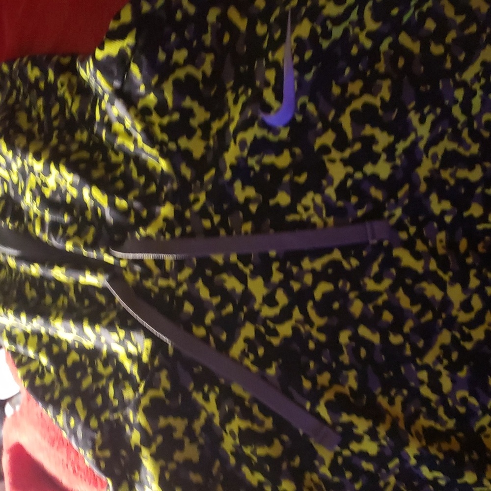 Nike neon yellow came light weight n still warm n cozy